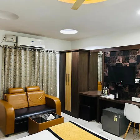 The Porch Inn Hotel & Service Apartments Near Nimhans Hospital-2