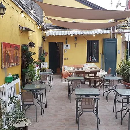 XX Miglia rooms Catania city center-3
