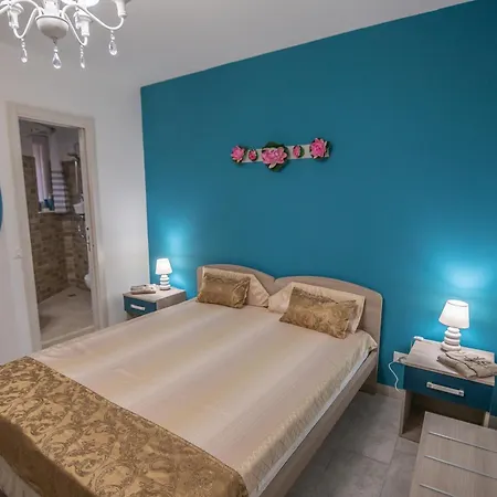 B&B Tulip Lotus Castelbuono-2