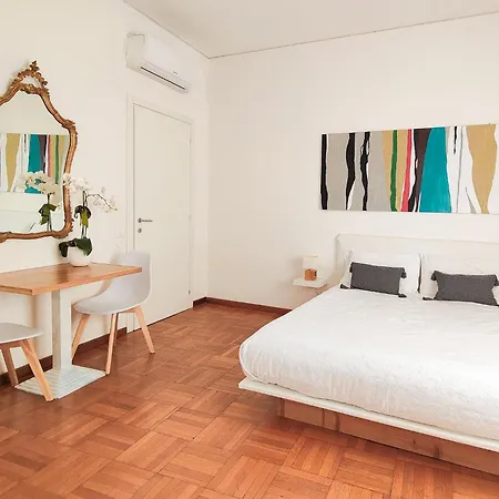 Corte Melone Rooms-Upper Floor-3