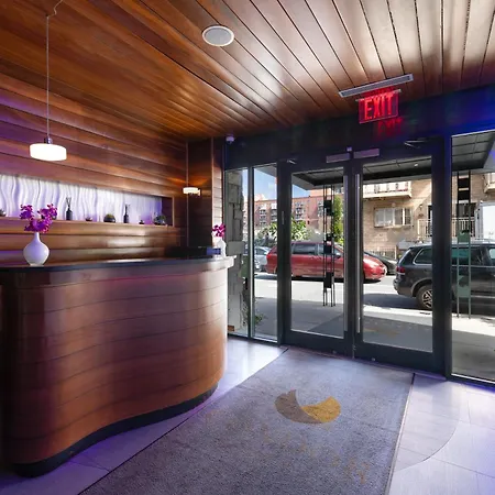 Aura Hotel Brooklyn-3