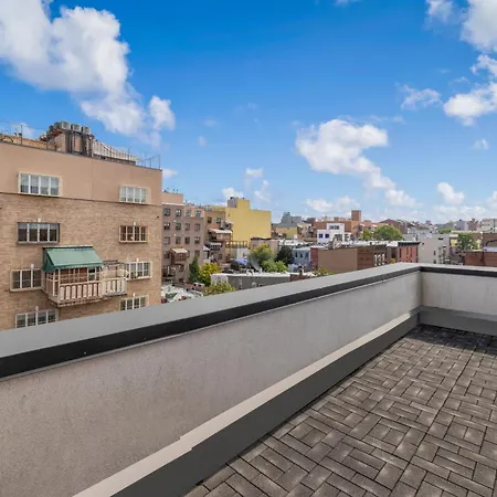 Aura Hotel Brooklyn-2