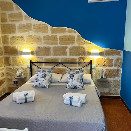 Celeste Rooms-3