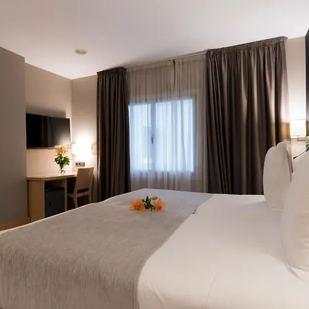 Hotel Plaza-3