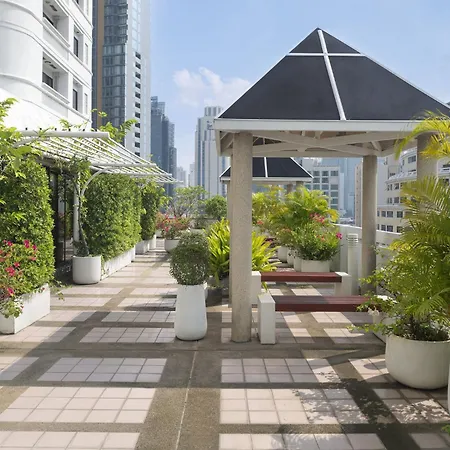 Parkroyal Suites Bangkok-3