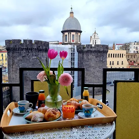 Happy In Naples-2