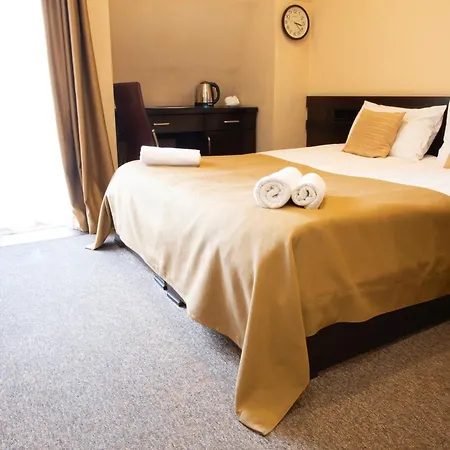 Hotel Diplomat-3