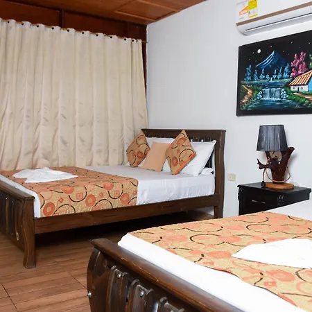 Casa Hostal Villa Del Rio-3
