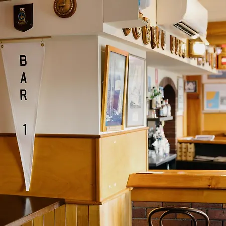Shipwrights Arms Hotel-2