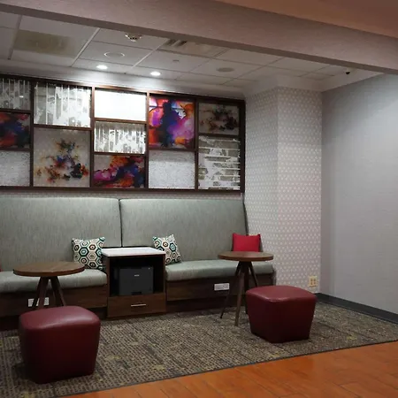 Hampton Inn & Suites Chicago/Aurora-2