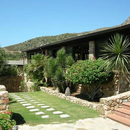 Hotel Su Giganti-3
