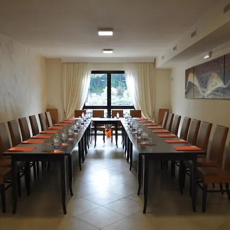 Hotel Centova-3