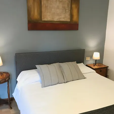 Venice And Venice Apartments - Private Rooms In Shared Apartment-3