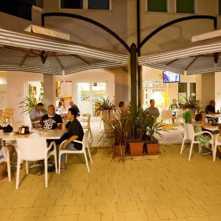 Villaggio A Mare-2