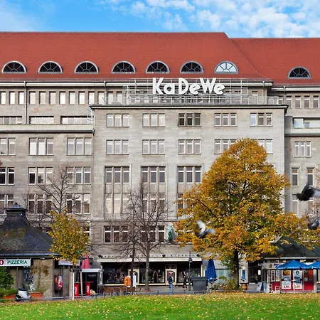 Titanic Comfort Kurfuerstendamm-3