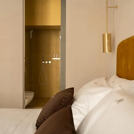 Demetra Luxury Suites-3