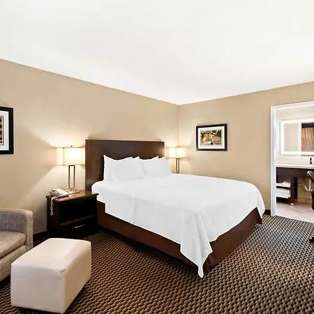 Best Western State Fair Inn-3