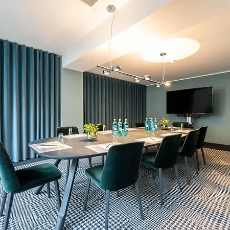 The Midtown Hotel-2