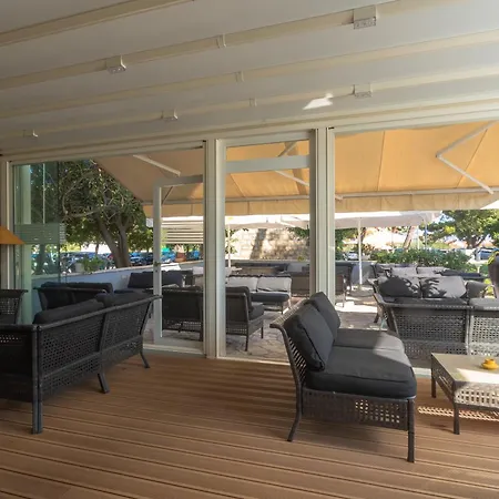 Family Hotel Adria-3