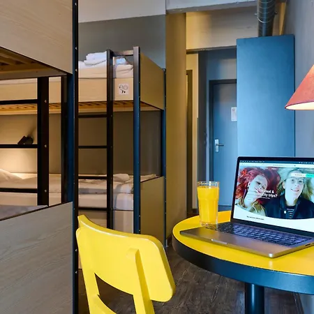 Meininger Hotels Bruxelles City Center-2