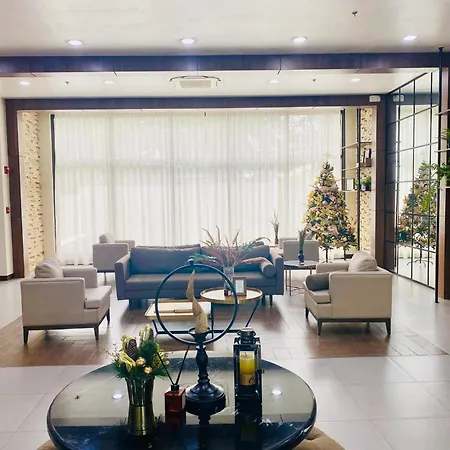 Brenthill Condominium-3