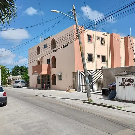 Casa de huespedes LOS SANTOS-2