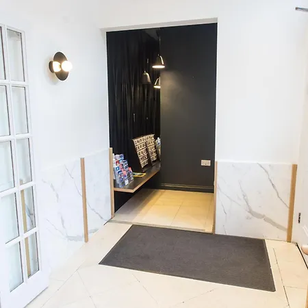 Wardonia Hotel Kings Cross-2