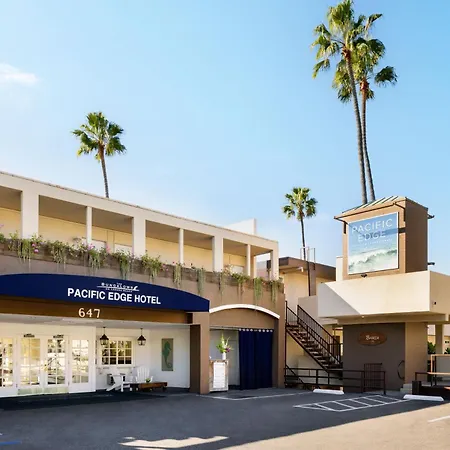 Pacific Edge Hotel-3