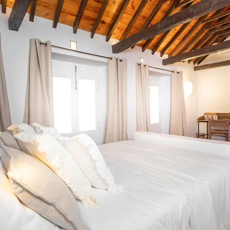PUERTA de la AXARQUIA HOTEL BOUTIQUE-2
