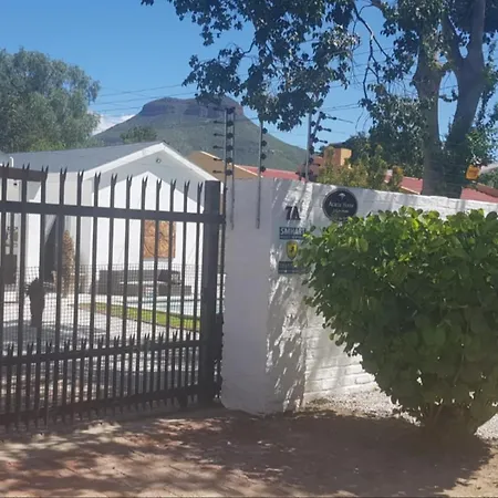 Acacia Home-3