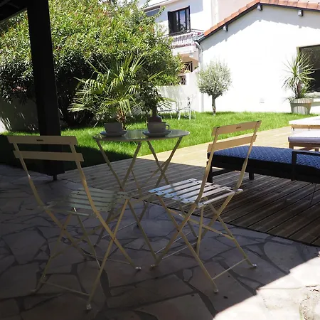 Chambres d'Hôtes En Aparté-2