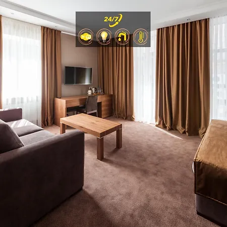 Crystal Hotel-2