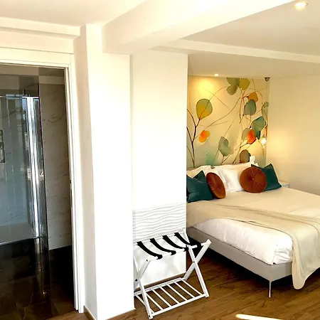 Villa Greta Hotel Rooms & Suites-2