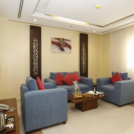 Hotelier Suites By Cantonal-3