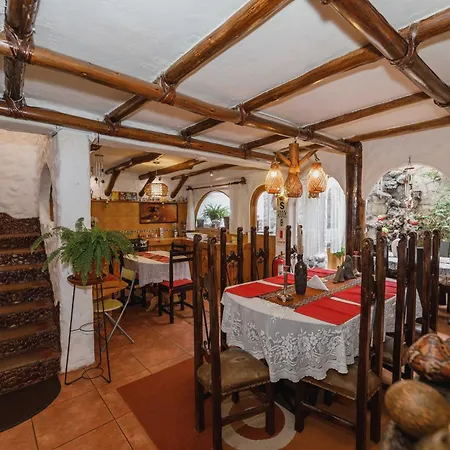 Hostal Madre Tierra-3
