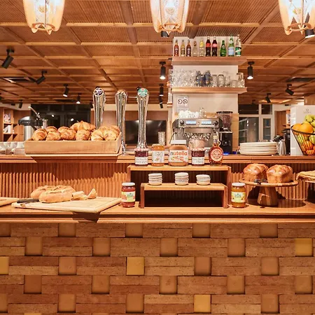 Appart Hotel Paris Levallois Maurice Ravel-3
