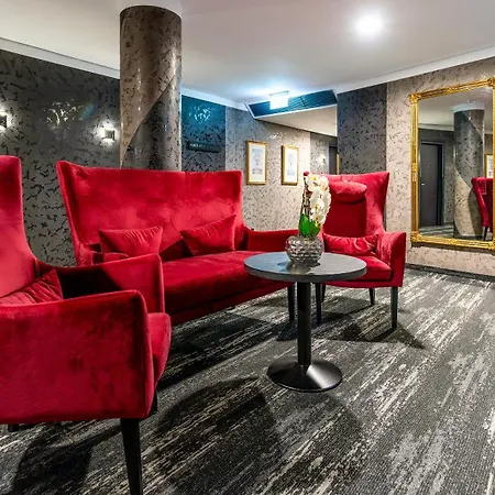 Plaza Premium Schwerin-3