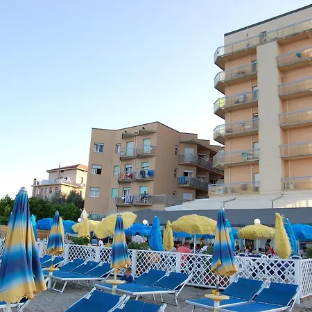 Bikini Tropicana Family Hotel-2