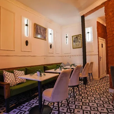 White Bolshoi Rooms-3