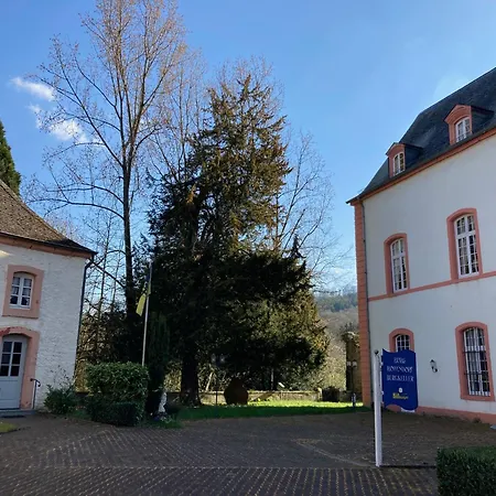 Hotel Burg Bollendorf-3