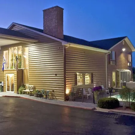Scenic Hills Inn-3