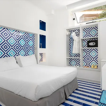 Hotel Bougainville-2