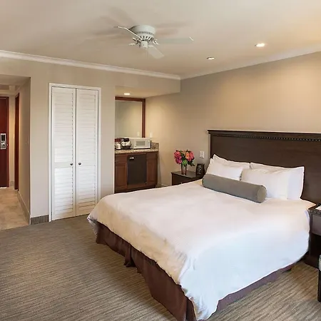 Coast Burbank Hotel-2
