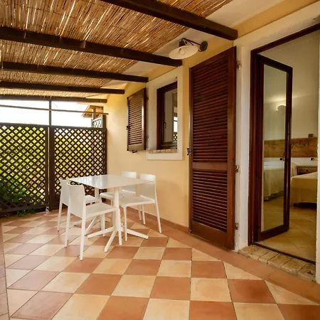 Porto Giunco Residence-2