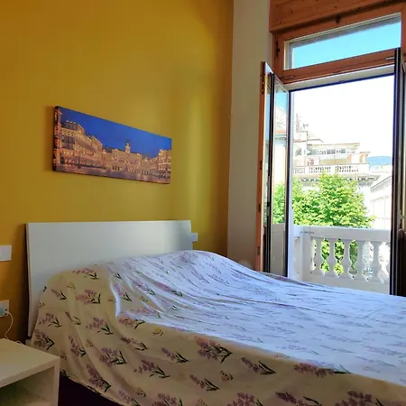 Triestecenter Rooms&Apartments - Colori di Trieste-3
