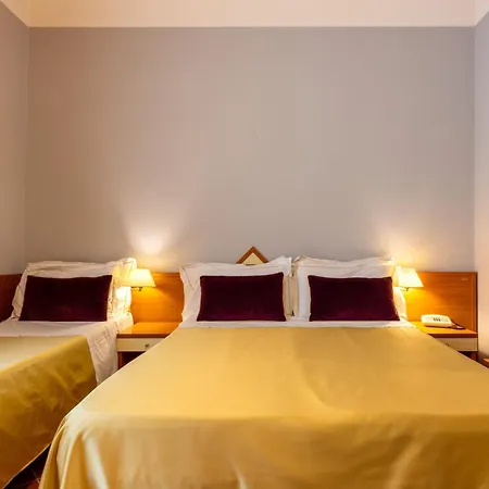 Hotel Maxim Axial-2
