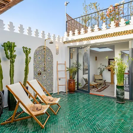 Riad Touria privatisé 5 chambres Rooftop et petit déjeuner-3