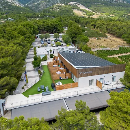 Zlatni Rat Beach Resort-2
