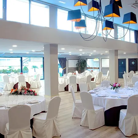 Hotel Tres Reyes Pamplona-3