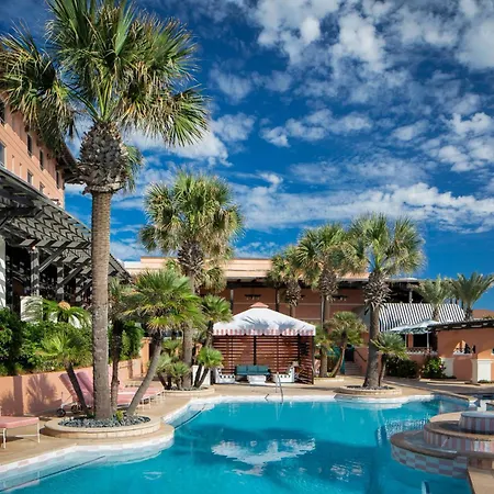 Grand Galvez Resort, Autograph Collection-3